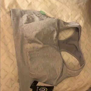 Champion sports bra with removable pads